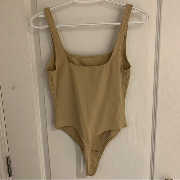 Bodysuit (Wilfred free; Aritzia) - Picture 3 of 4